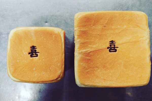 食パン